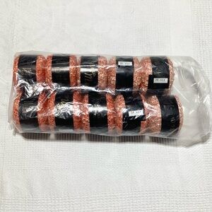 New Magic 10 Skeins Balls Rolls Fancy Yarn Thread NIP 10 x 50 g. NEW